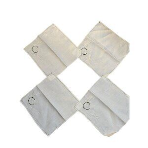 Vintage Linen Napkins Set of 4, Embroidered Design, 9x9‎ in, Collectible Home